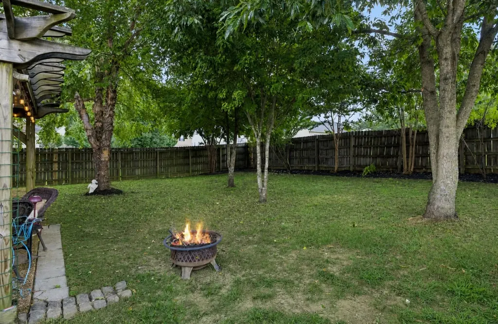 2012 Patrick Way Spring Hill TN 37174