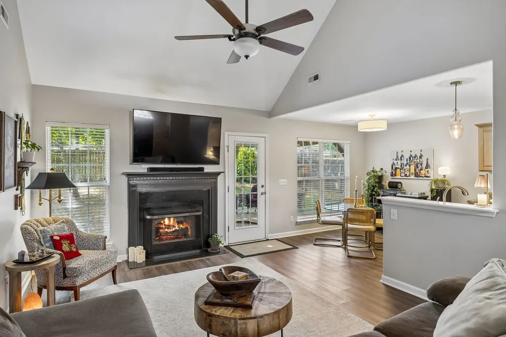 2012 Patrick Way Spring Hill TN 37174