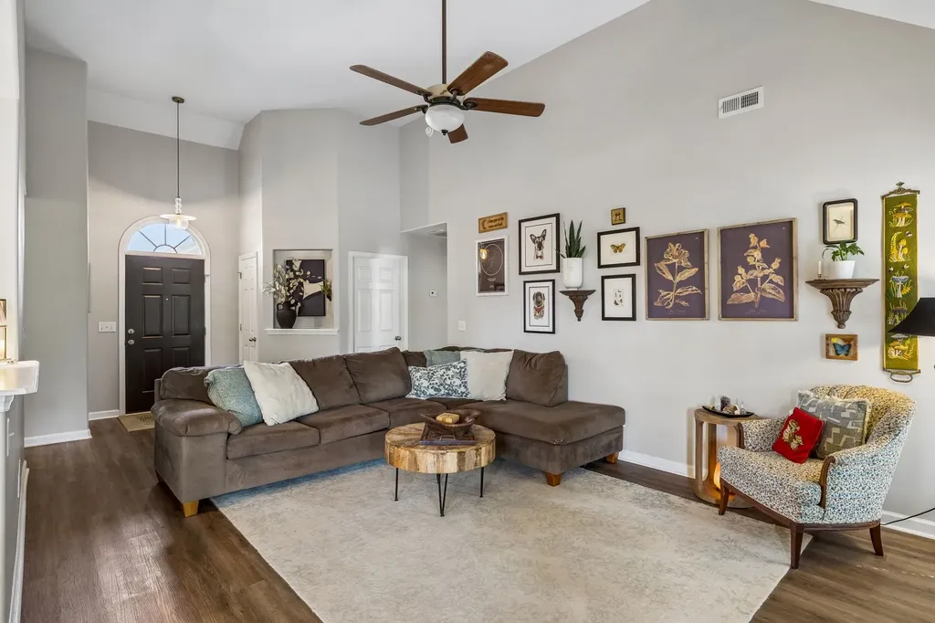 2012 Patrick Way Spring Hill TN 37174