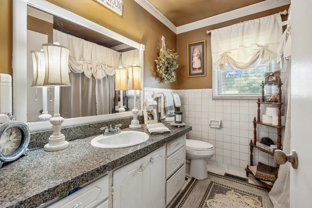 7336 Woodbury Pike Murfreesboro TN 37127