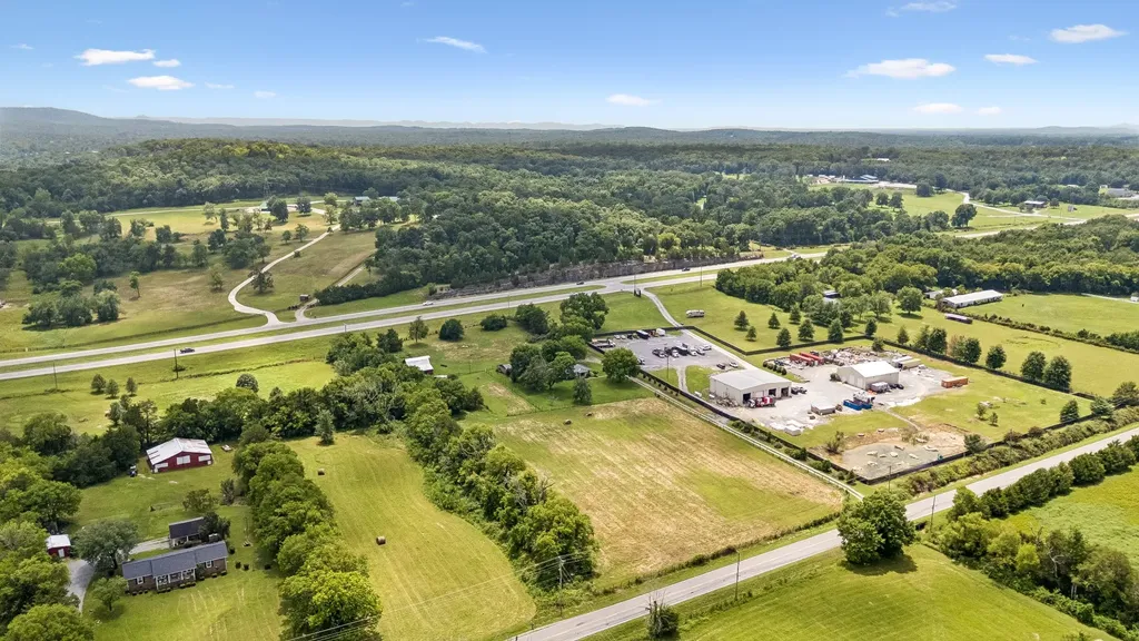 7336 Woodbury Pike Murfreesboro TN 37127