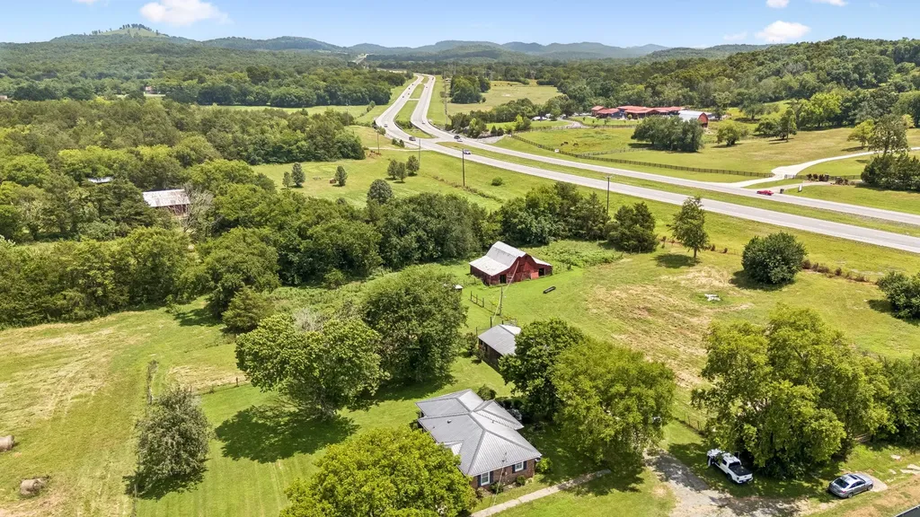 7336 Woodbury Pike Murfreesboro TN 37127