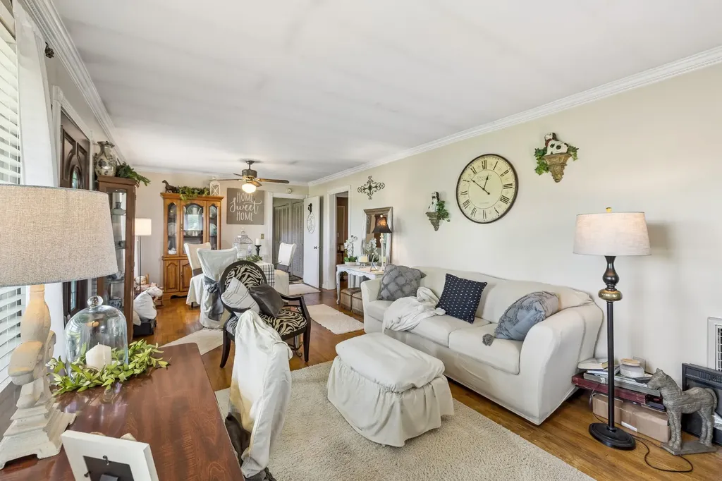 7336 Woodbury Pike Murfreesboro TN 37127