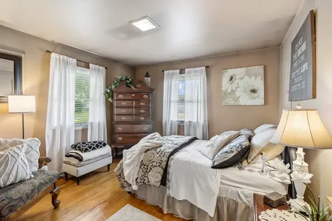 7336 Woodbury Pike Murfreesboro TN 37127