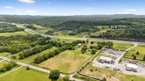 7336 Woodbury Pike Murfreesboro TN 37127