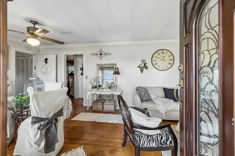 7336 Woodbury Pike Murfreesboro TN 37127