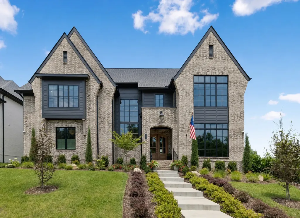 2950 Del Rio Pike Franklin TN 37069