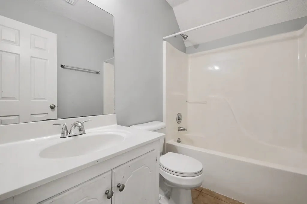2823 Black Stallion Court Murfreesboro TN 37130