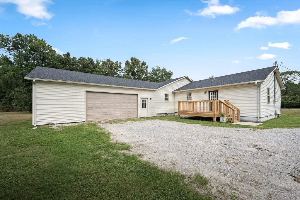 337 Allie Boynton Drive Manchester TN 37355