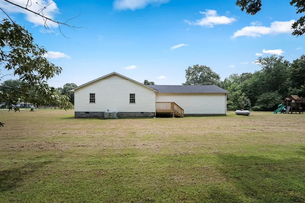 337 Allie Boynton Drive Manchester TN 37355