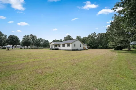 337 Allie Boynton Drive Manchester TN 37355