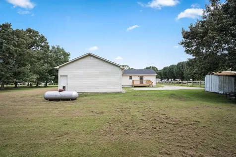 337 Allie Boynton Drive Manchester TN 37355