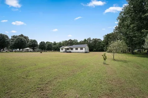 337 Allie Boynton Drive Manchester TN 37355