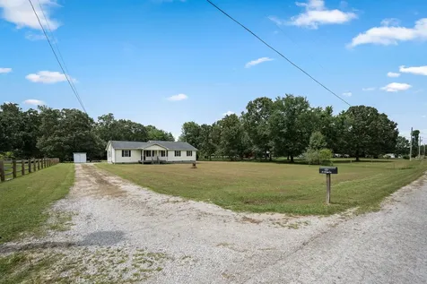 337 Allie Boynton Drive Manchester TN 37355