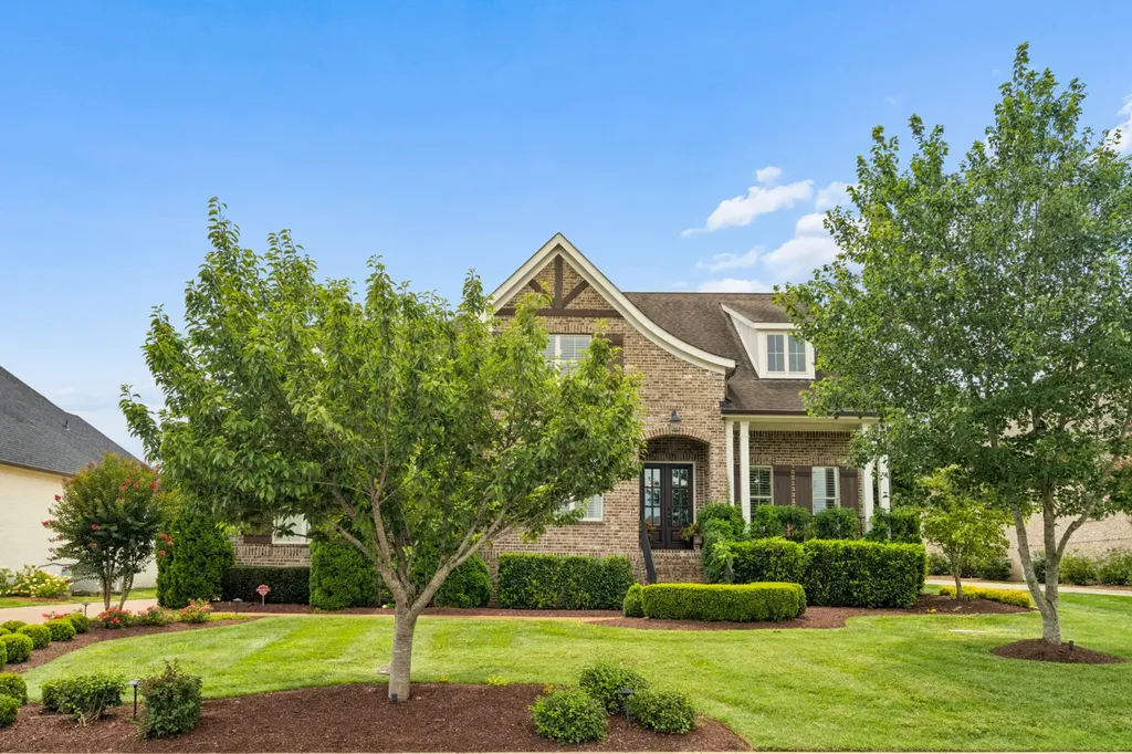 4137 Banner Square Lane Arrington TN 37014