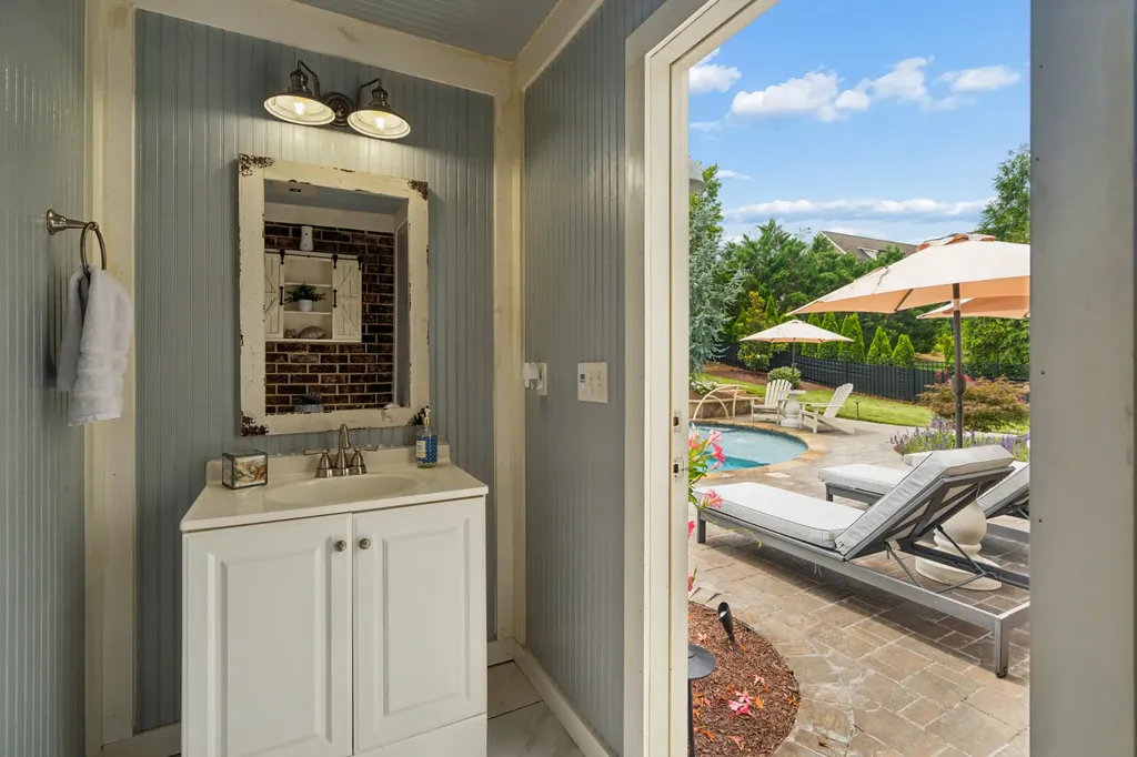 4137 Banner Square Lane Arrington TN 37014