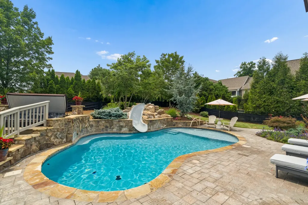 4137 Banner Square Lane Arrington TN 37014