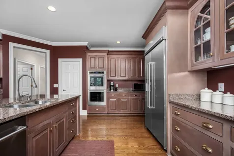 100 Kings Lane Tullahoma TN 37388