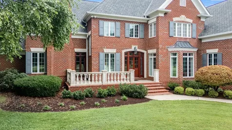100 Kings Lane Tullahoma TN 37388