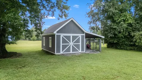 100 Kings Lane Tullahoma TN 37388
