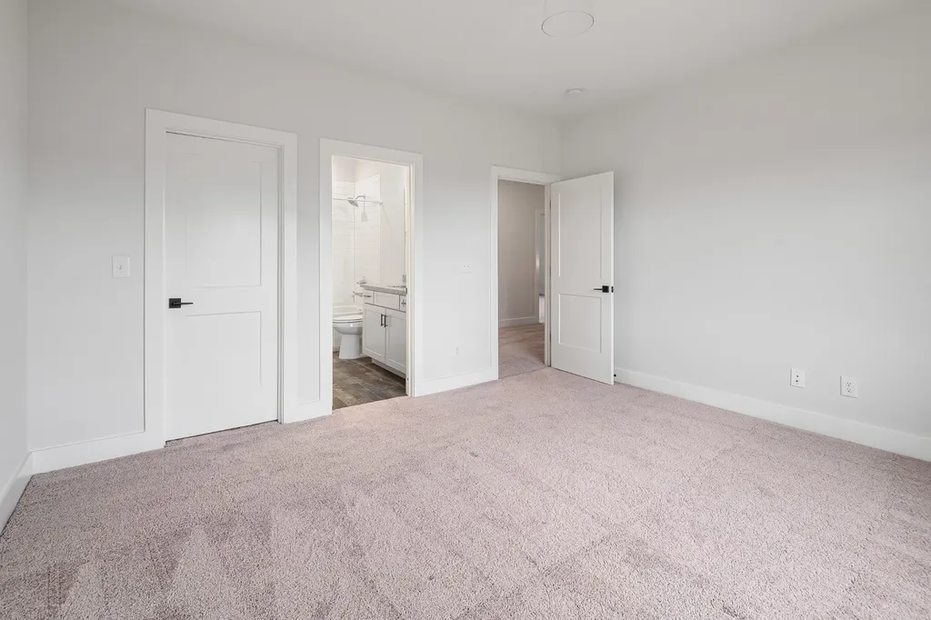 805 Regimental Drive Hermitage TN 37076
