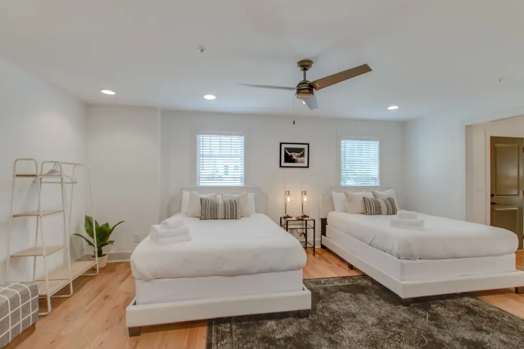 1813 Beech Avenue Nashville TN 37203