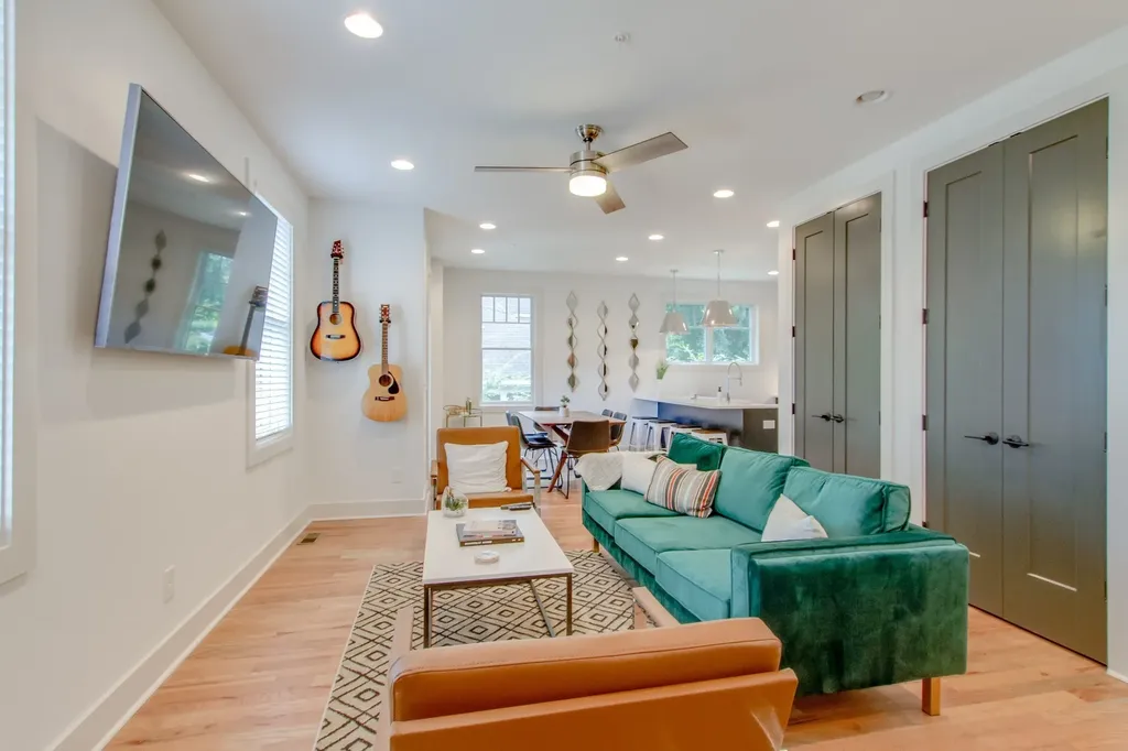 1813 Beech Avenue Nashville TN 37203