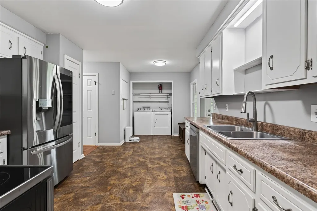 1223 Cobblestone Lane Clarksville TN 37042