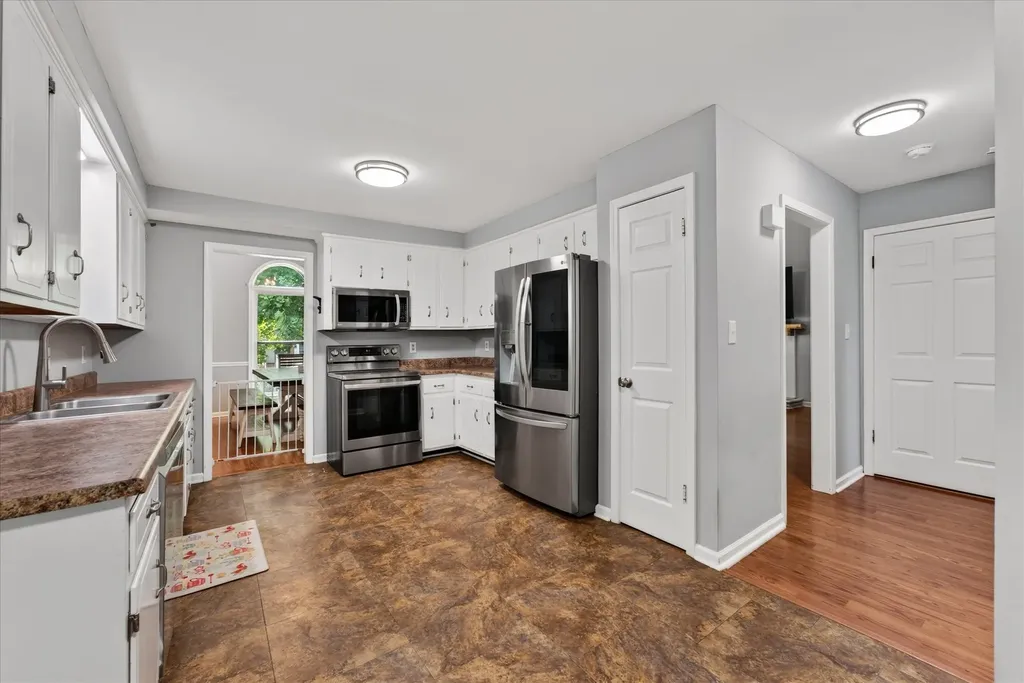 1223 Cobblestone Lane Clarksville TN 37042