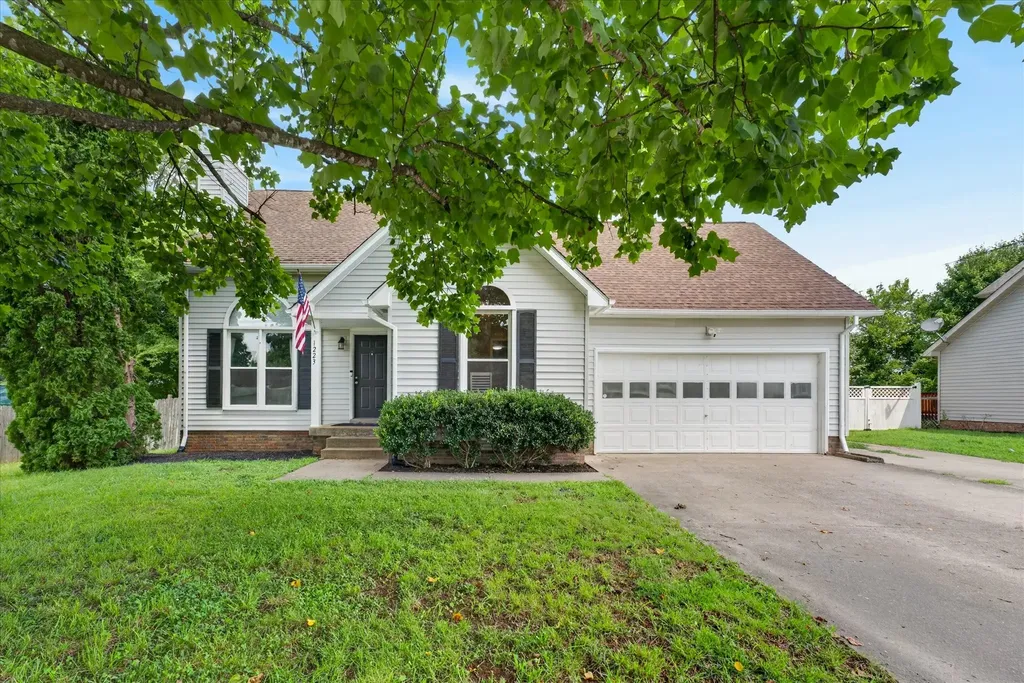 1223 Cobblestone Lane Clarksville TN 37042
