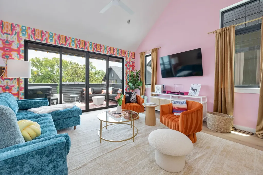 1501 16th Ave, S Nashville TN 37212