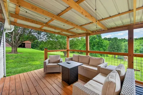 1755 Bouton Drive Cookeville TN 38501