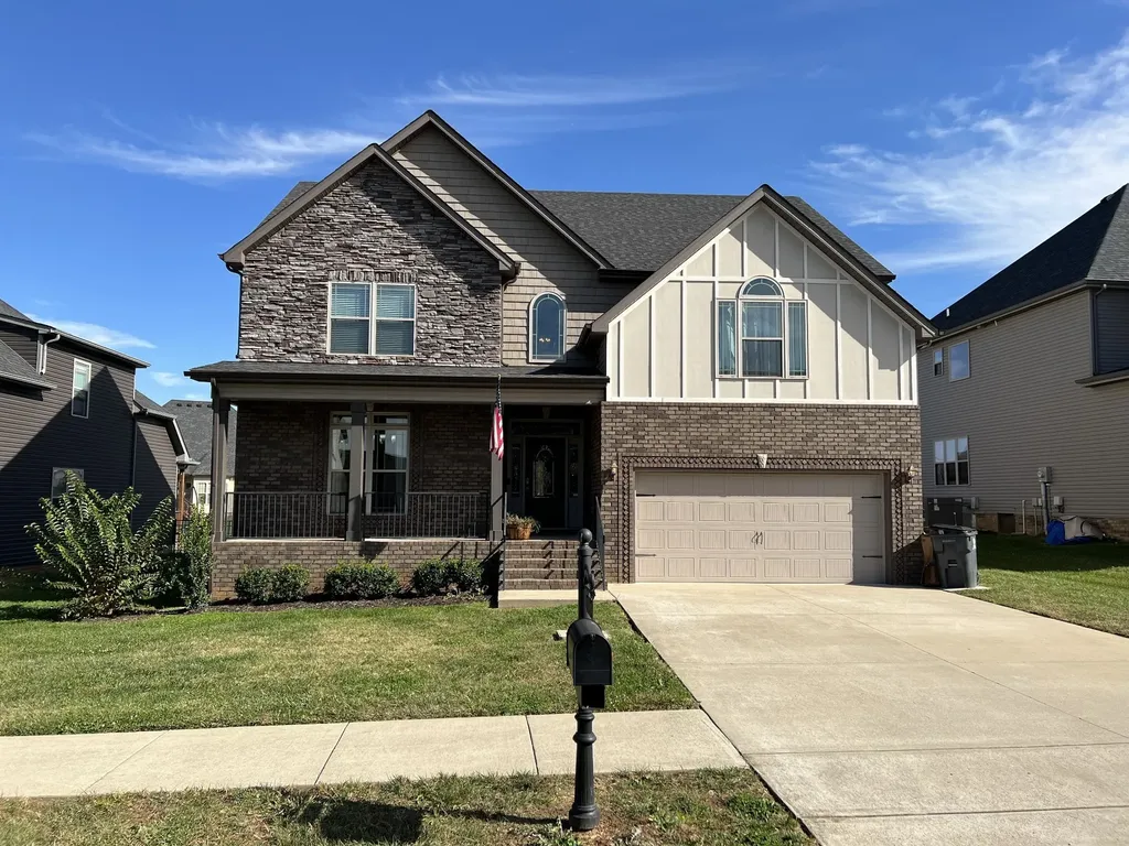 1134 N Ja Tate Drive Clarksville TN 37043