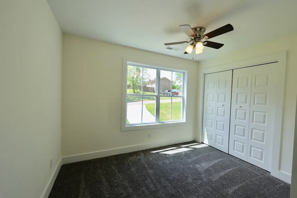 2013 Rosemary Drive Clarksville TN 37042