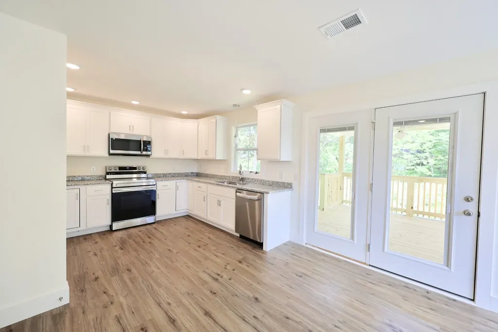2013 Rosemary Drive Clarksville TN 37042