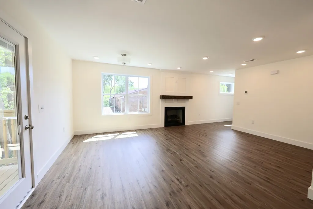 2013 Rosemary Drive Clarksville TN 37042