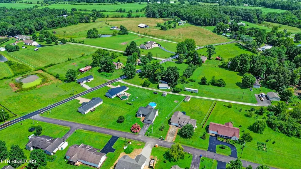 67 Lakyn Drive Crossville TN 38571