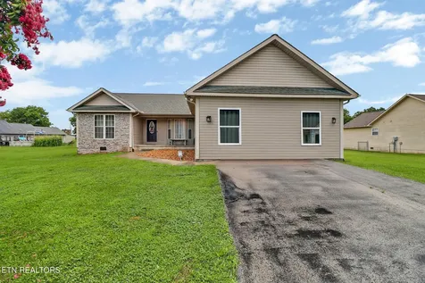 67 Lakyn Drive Crossville TN 38571