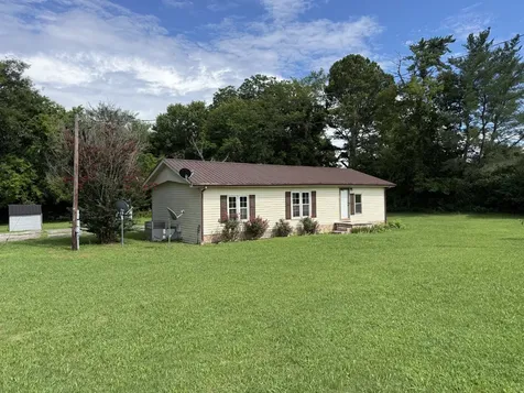 990 Rutledge Ford Road Decherd TN 37324