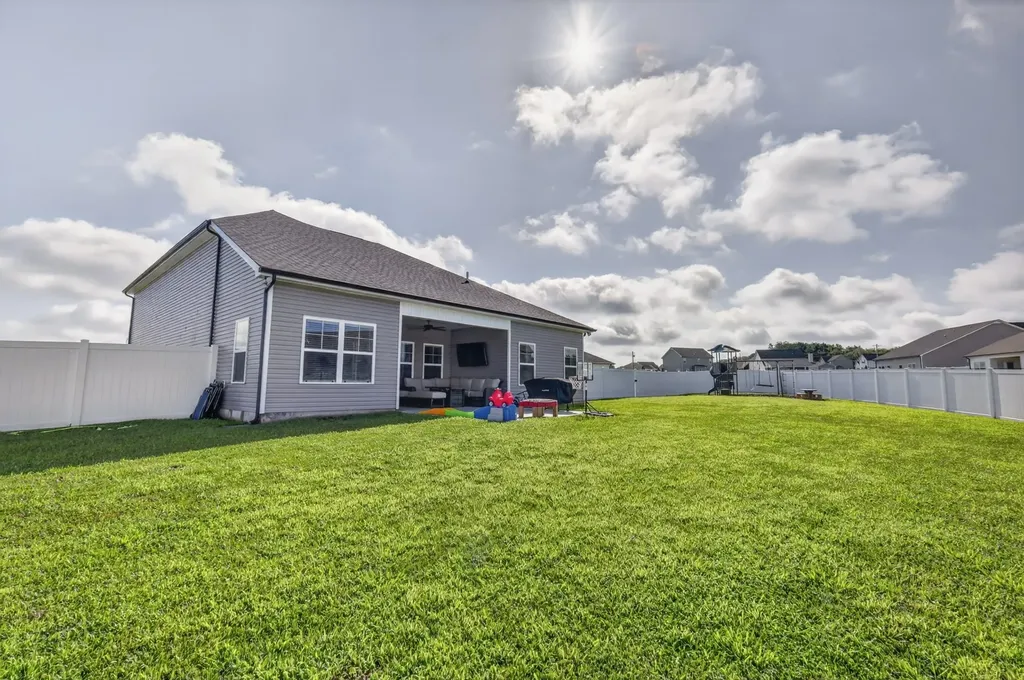 820 Niles Woods Way Murfreesboro TN 37129