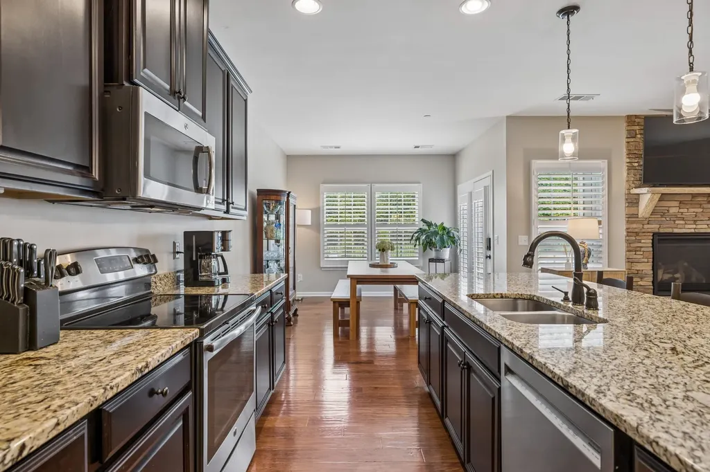 4011 Mossy Rock Lane Franklin TN 37064