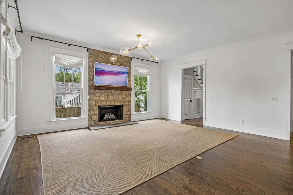 124B Lincoln Court Nashville TN 37205