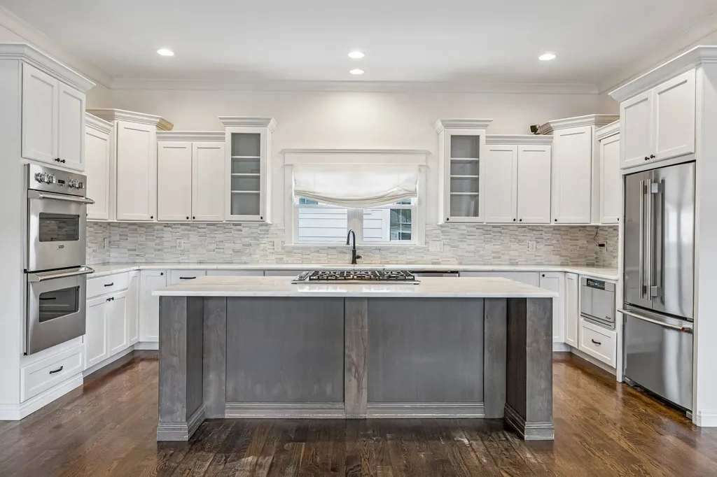 124B Lincoln Court Nashville TN 37205