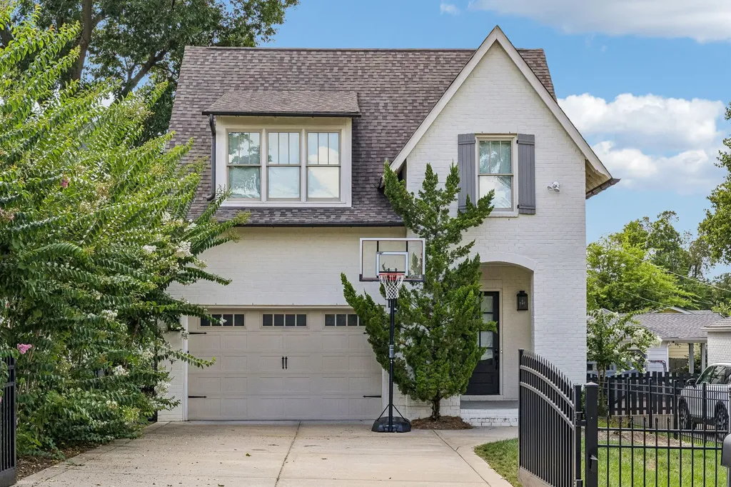 124B Lincoln Court Nashville TN 37205
