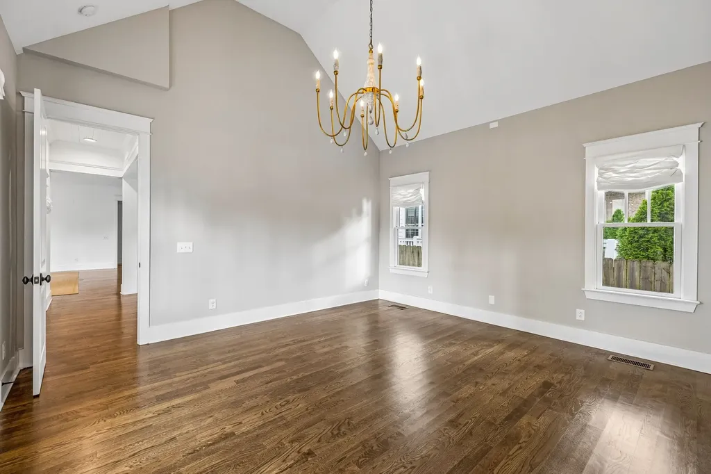 124B Lincoln Court Nashville TN 37205