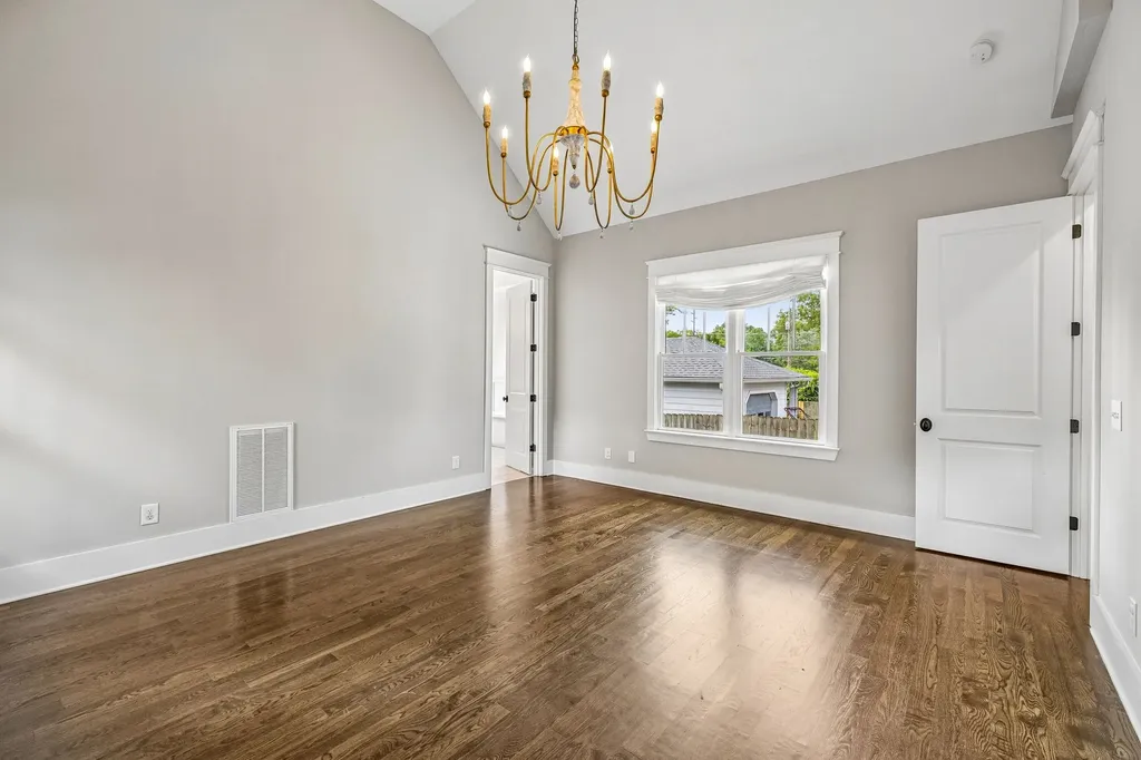 124B Lincoln Court Nashville TN 37205