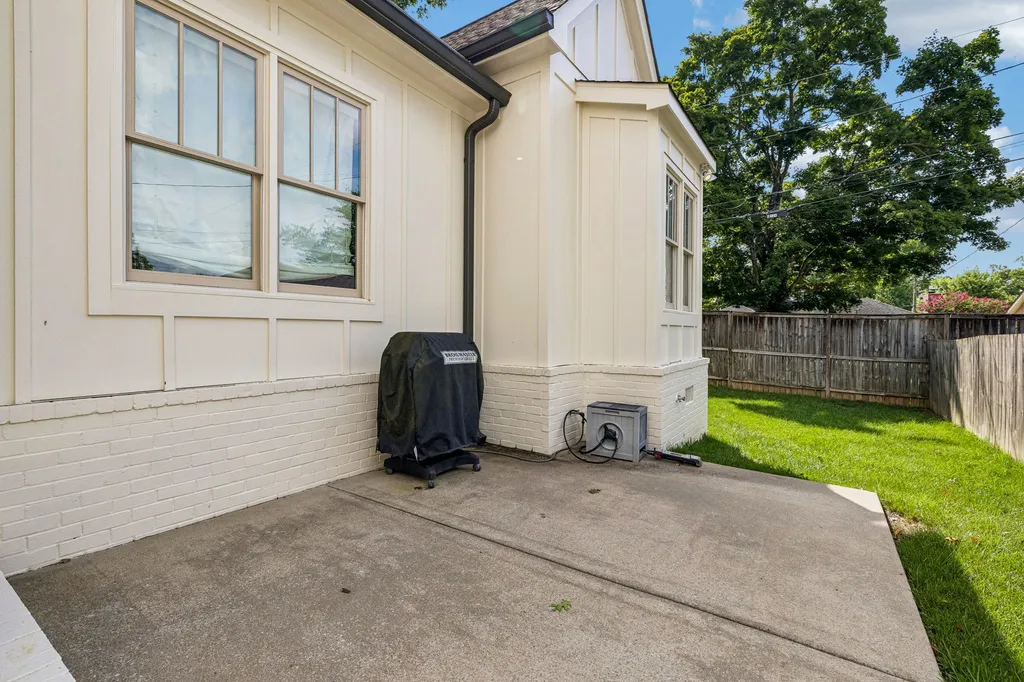 124B Lincoln Court Nashville TN 37205