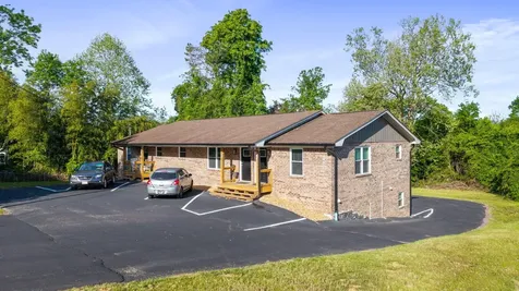 1933 Harle Avenue, NW Cleveland TN 37311