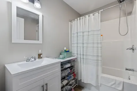 1933 Harle Avenue, NW Cleveland TN 37311