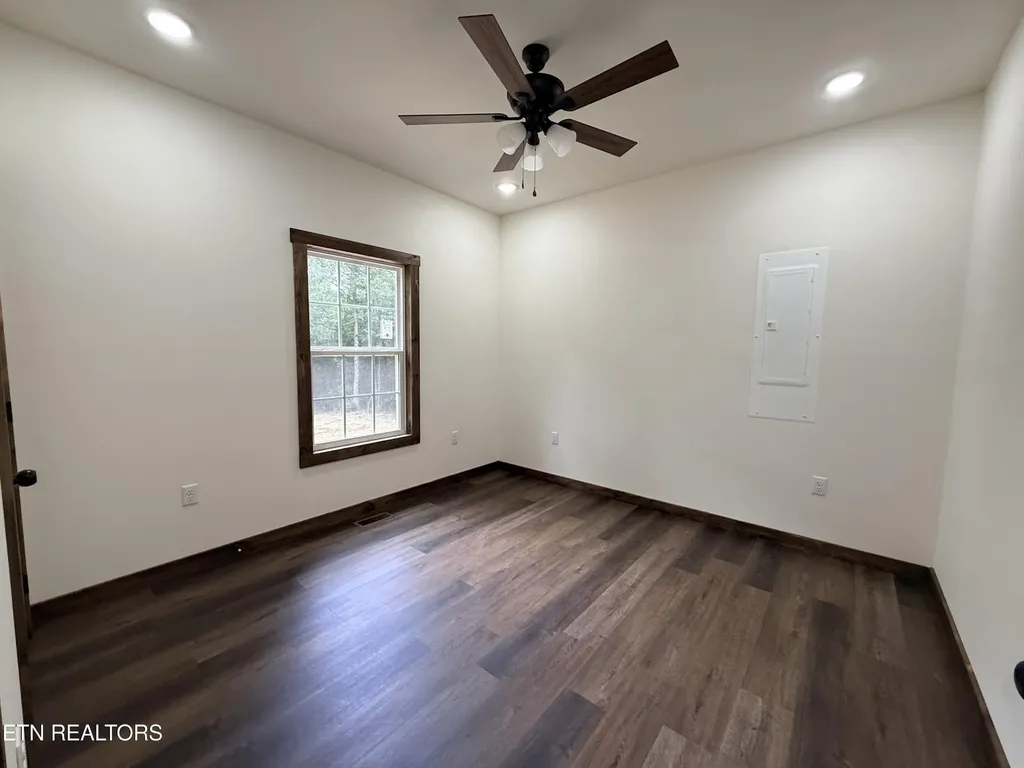 831 Remington Road Jamestown TN 38556